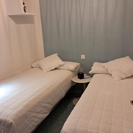 Apartamento Con Solera En El Corazon De Triana Sevilla Exteriör bild