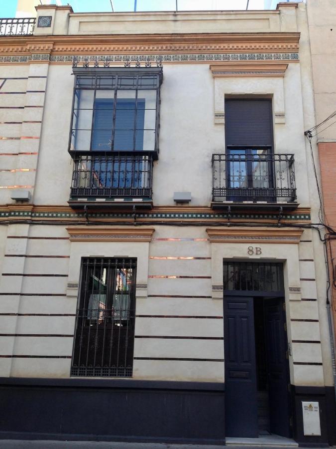 Apartamento Con Solera En El Corazon De Triana Sevilla Exteriör bild